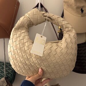 Urban Expressions Cream Woven Bag